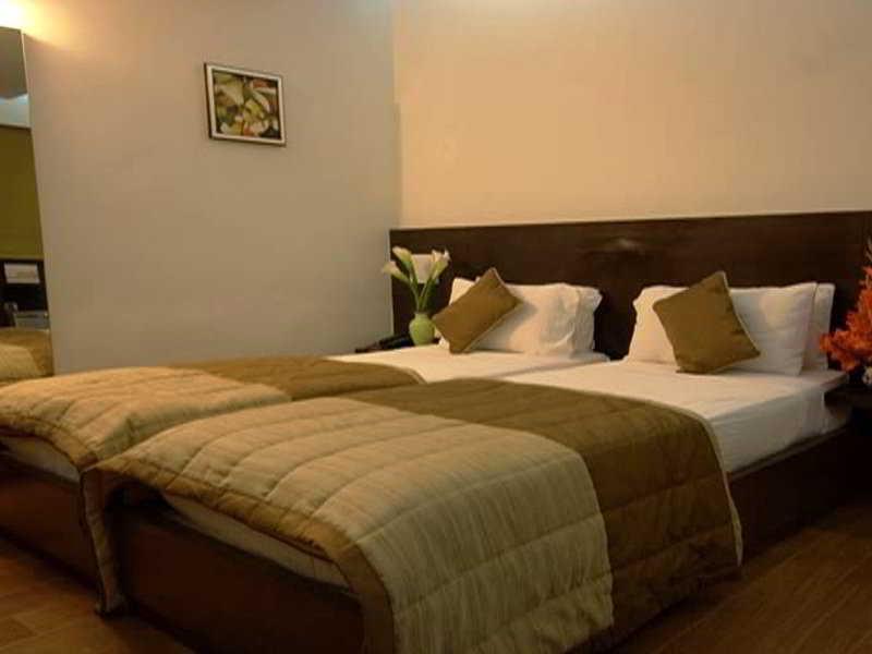 Treebo Trend Edge St Marks Road Bangalore Bagian luar foto