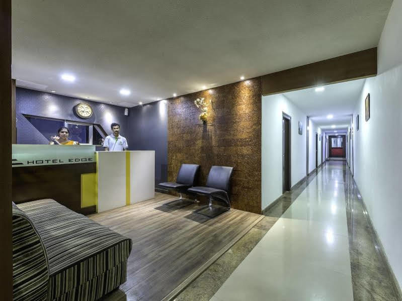 Treebo Trend Edge St Marks Road Bangalore Bagian luar foto