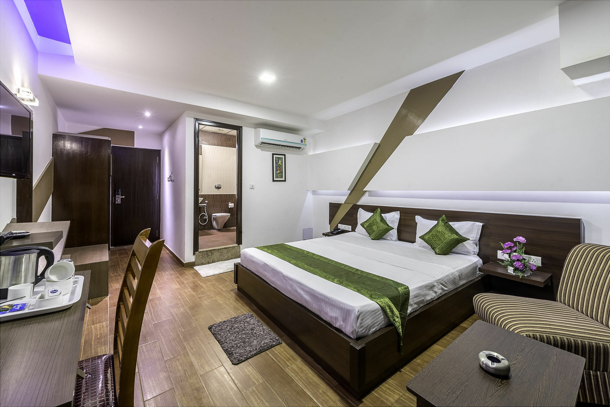Treebo Trend Edge St Marks Road Bangalore Bagian luar foto