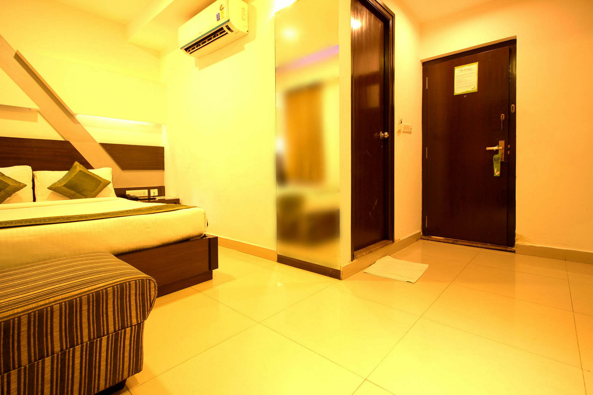 Treebo Trend Edge St Marks Road Bangalore Bagian luar foto